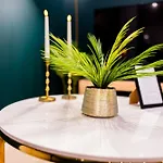 Grand Loft Familial 4 Avec Parking Prive Апартаменты *