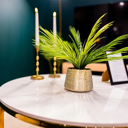 Grand Loft Familial 4 Avec Parking Prive Lejlighed *