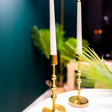 Grand Loft Familial 4 Avec Parking Prive アパート *