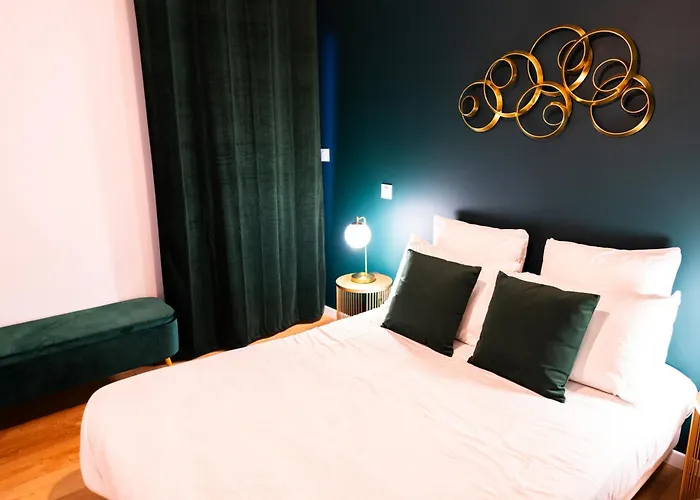 Grand Loft Familial 4 Avec Parking Prive 公寓