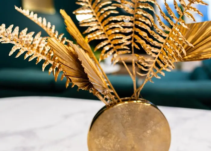 Grand Loft Familial 4 Avec Parking Prive * 索米尔