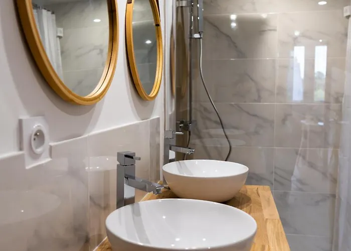 Grand Loft Familial 4 Avec Parking Prive 公寓